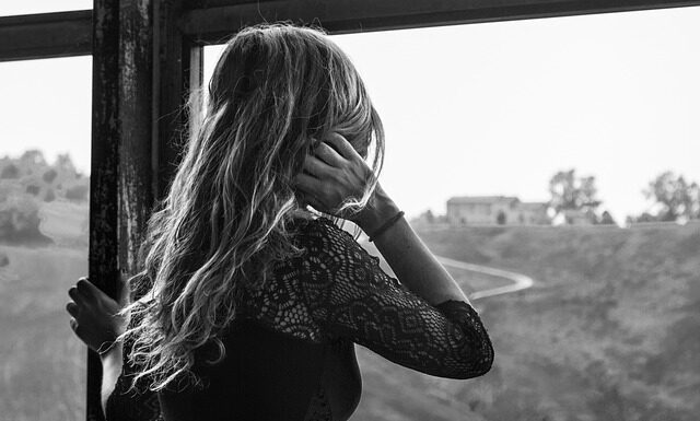 Co czytała Emilia Nad Niemnem?